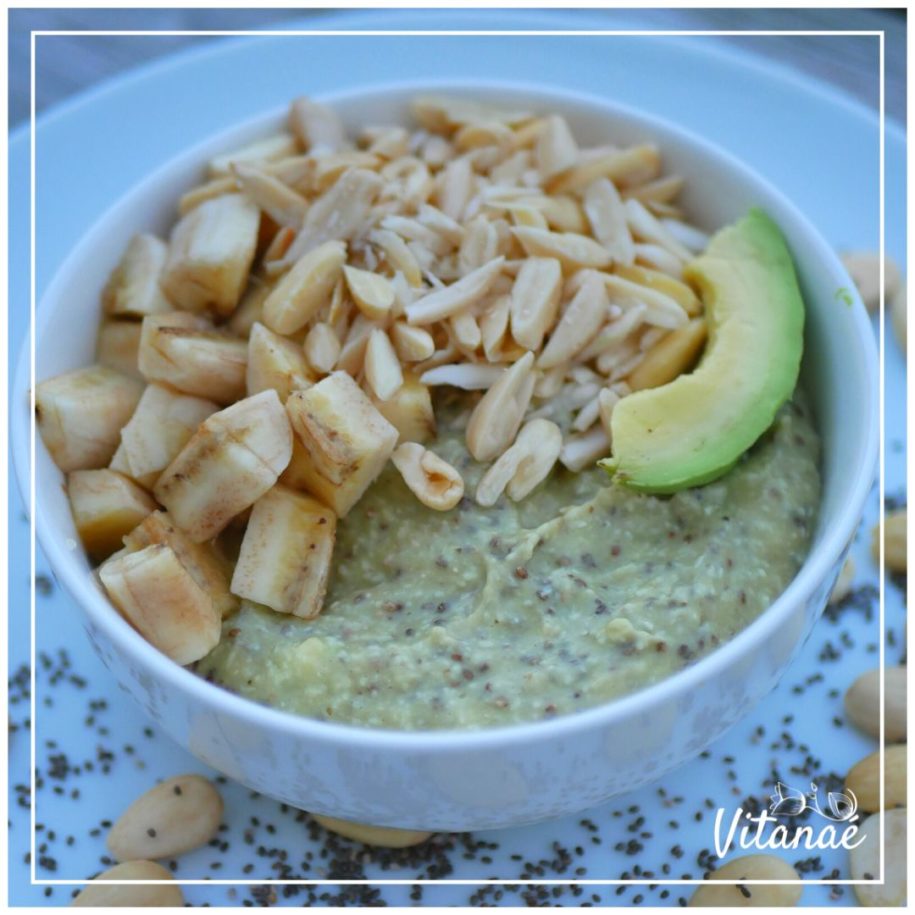 Porridge cru avocat chia banane